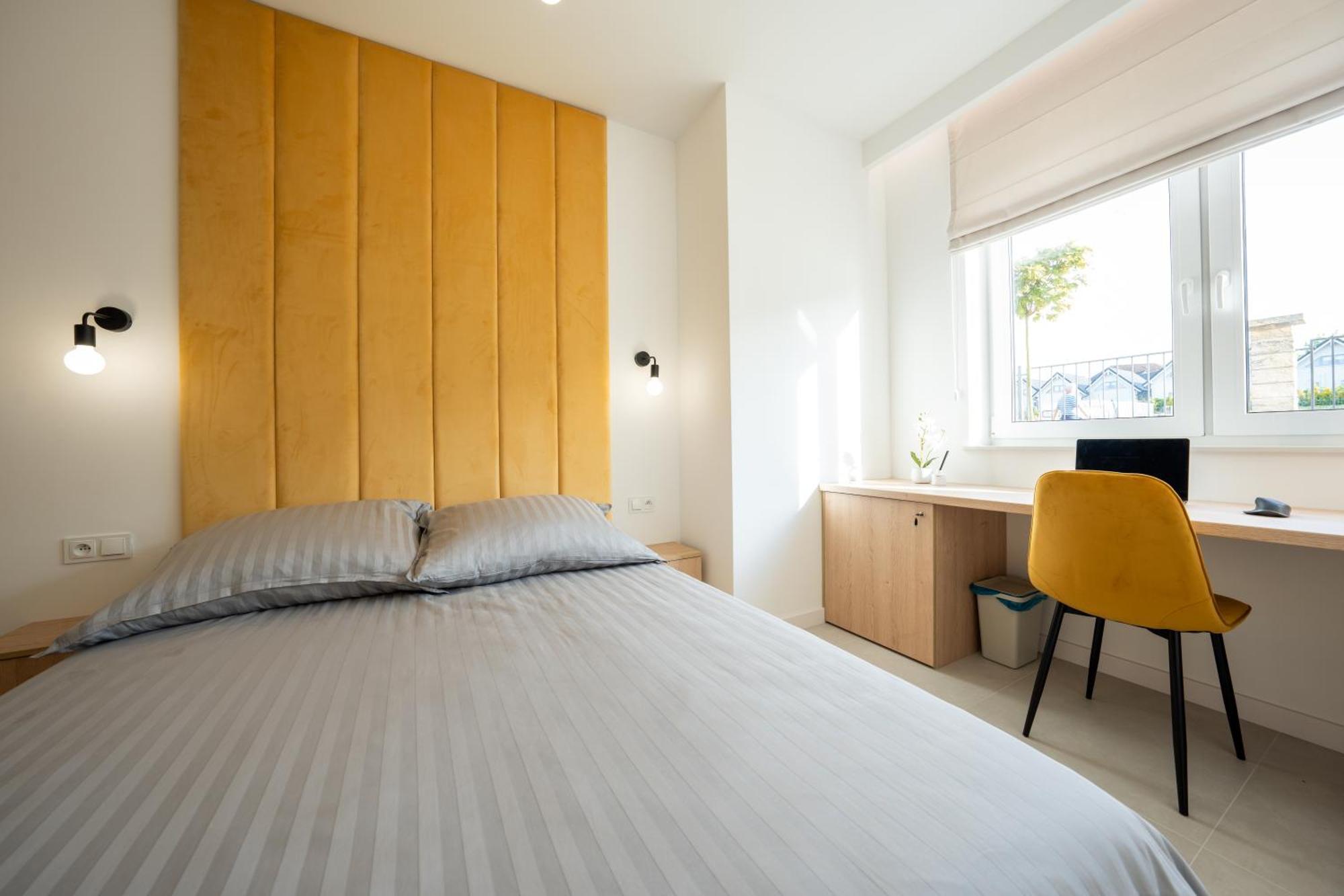 Miodowy Apartament Z Duzym Tarasem W Rewalu, Blisko Morza Exterior photo